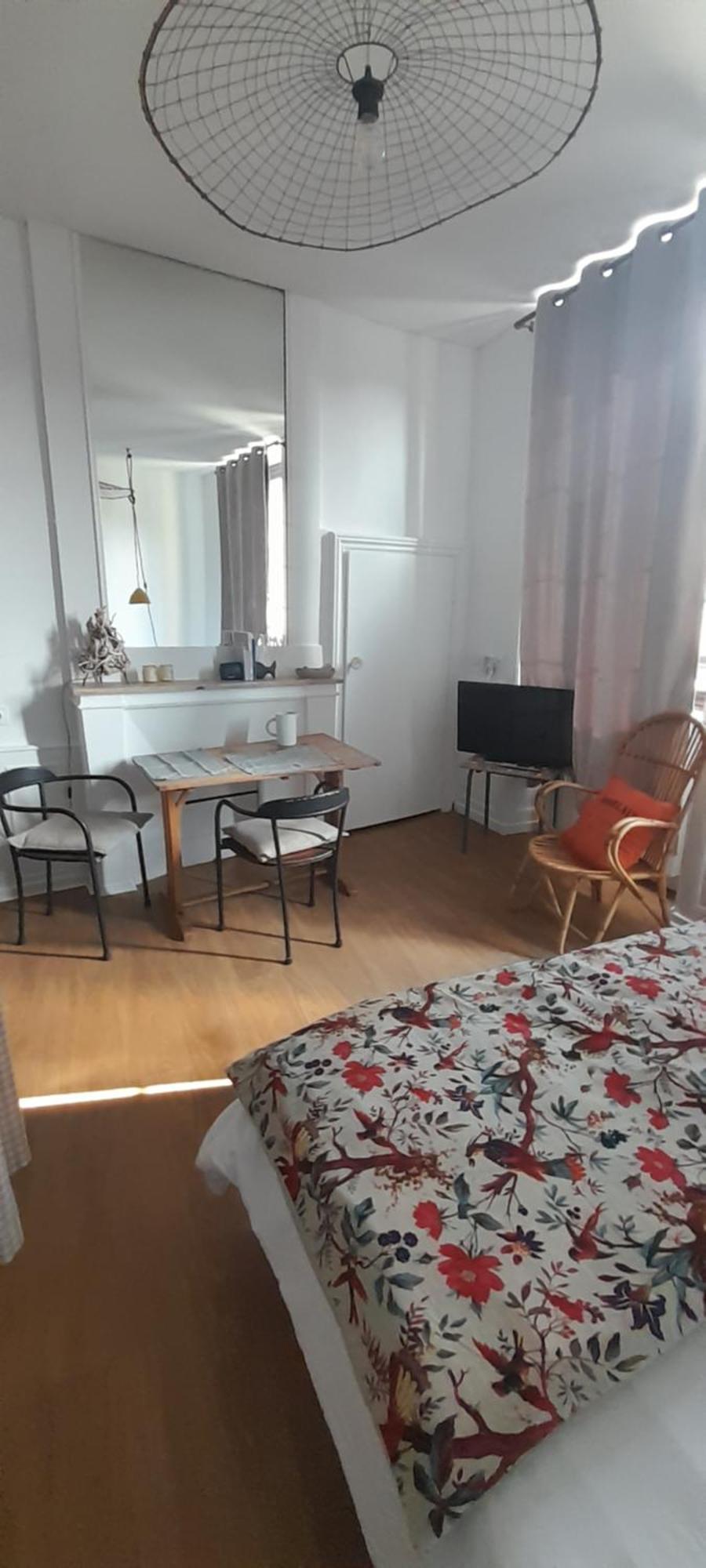 Le Secret D'Oscar & La Fantaisie De Jean Apartment Морле Екстериор снимка